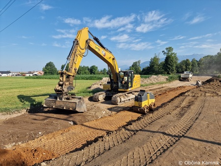 Izgradnja protipoplavnega nasipa Šmarca–Nožice, t.i. etapa 1 (8)